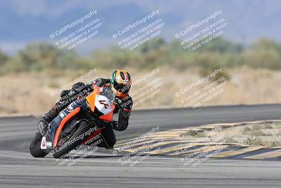 media/Nov-16-2025-Race Pace (Sun) [[8c5fa54630]]/Verified Riders/7-Turn 4 (1155am)/